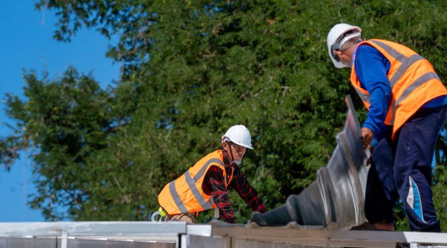 Professional Flat Roofing Installation in Tram, KY